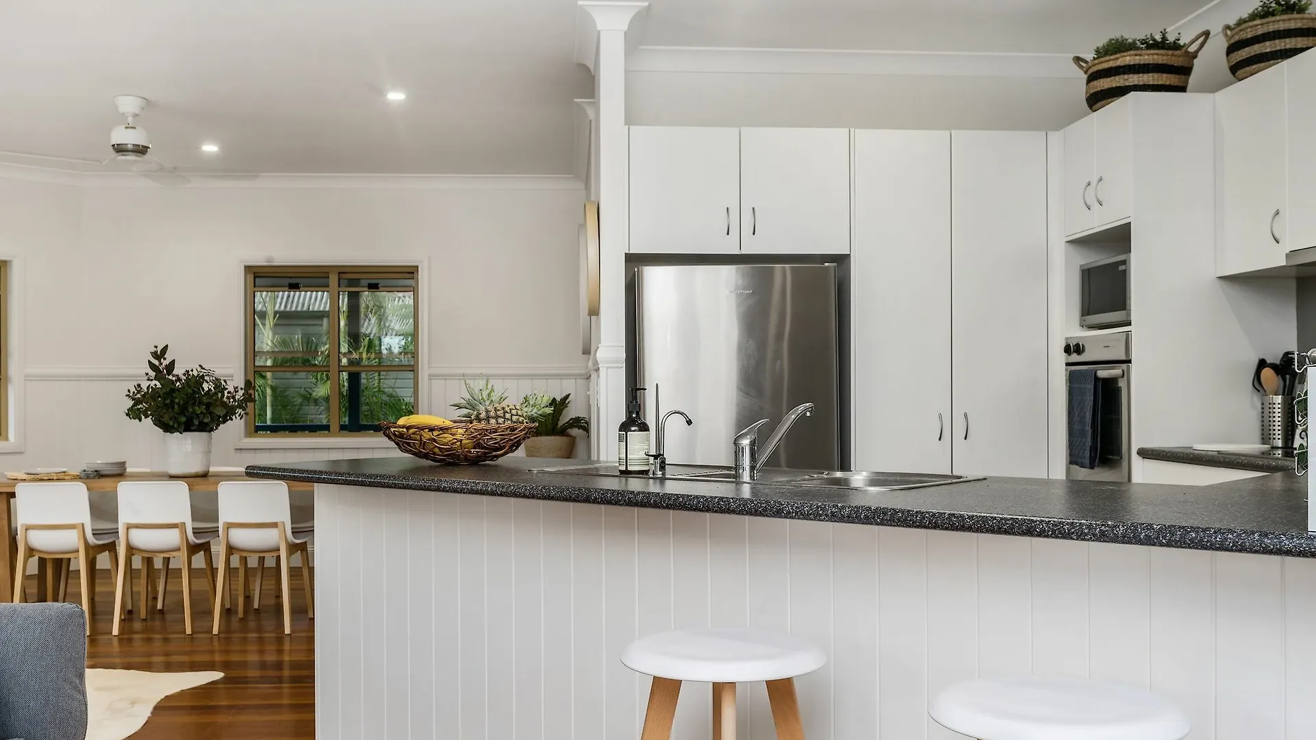 Barefoot Lane Apartment Byron Bay